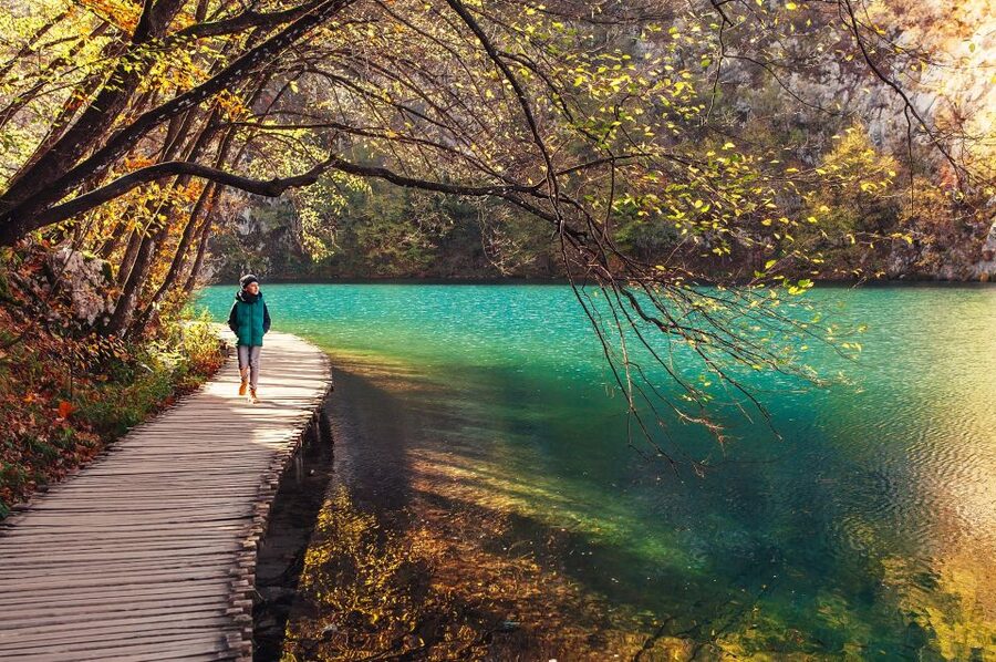 Split: Transfer to Zagreb with Plitvice Lakes Entry Tickets - Stop for a café break: tiny pause, big payoff