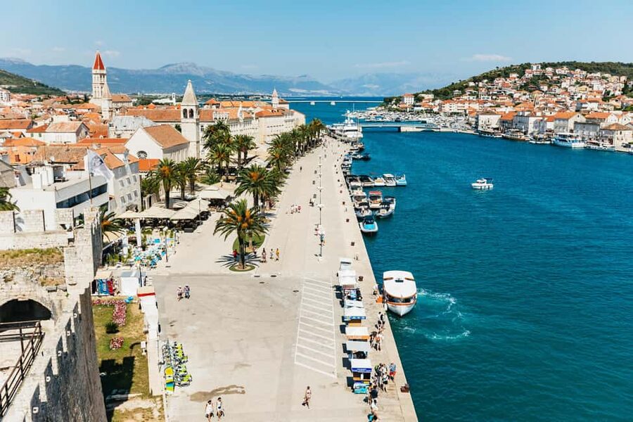 Split/Trogir: Blue lagoon and 3 islands speedboat tour - Meeting Point Reality Check in Split or Trogir