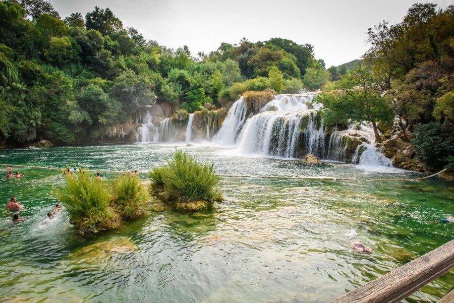 Split/Trogir: Krka National Park Day Trip with Wine Tasting - Skradin time: swim, stroll, and reset