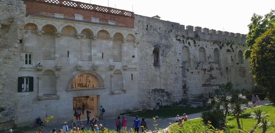 Split: Walking tour of Split with a 'Magister' of History - Key reasons this Split tour works so well