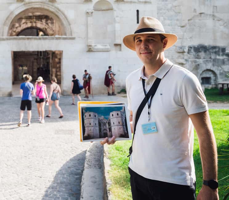 Split: Walking tour of Split with a 'Magister' of History - Basement Halls pause: ask questions while you’re in context
