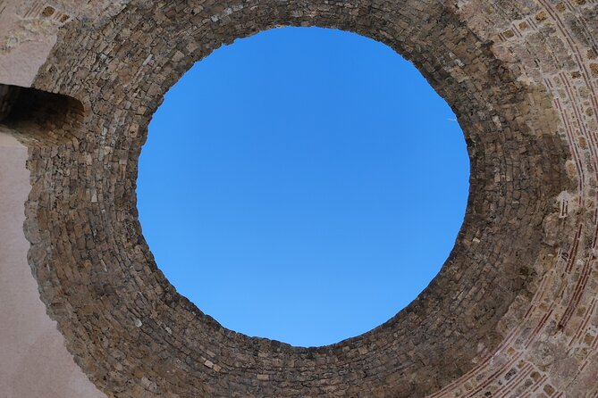 Split Walking Tour with a Licensed Local Guide - Practical details that affect comfort and enjoyment
