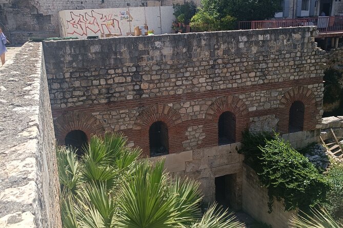 Split Walking Tour with Professor of History - Temple of Jupiter and Let Me Pass Street