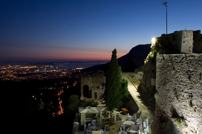 Sunset Klis Fortress Tour From Split with Sightseeing bus - Meeting Point in Split: Apodos Travel Agency Setup