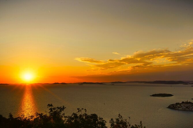 Sunset Tour from Split: Magical Golden Hour Above the Sea - Stop 1: Our Lady of Loretto Statue and Its 360° View