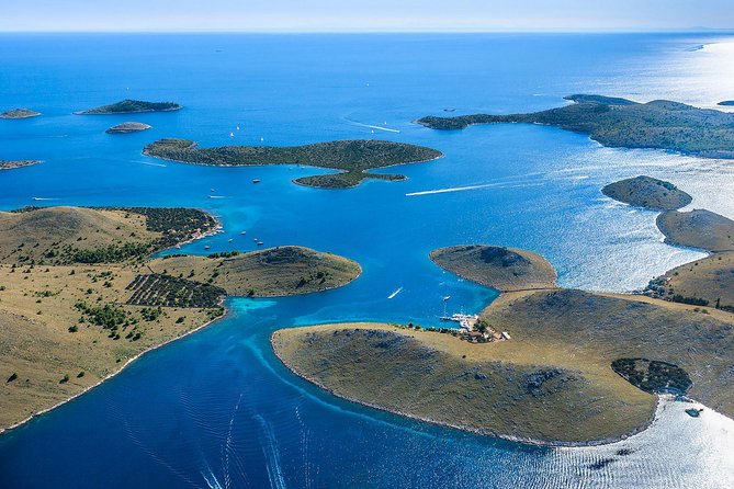 The Diocletian route - Panoramic Flight over Split - Photo and comfort tips that actually matter in the cabin
