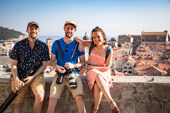 Throne Zone: Private Dubrovnik Game of Thrones Tour - Language and meeting points: how to find the tour start cleanly