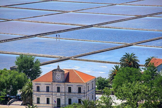 Transfer Split to Dubrovnik with Sightseeing in Ston Town - Choosing Wine or Oysters as Your Side Experience