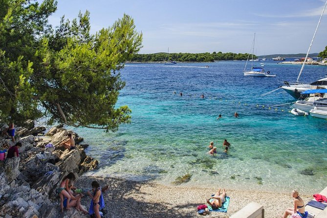 Trogir and Blue Lagoon Private Tour - Food and drinks onboard: what’s included, and what isn’t