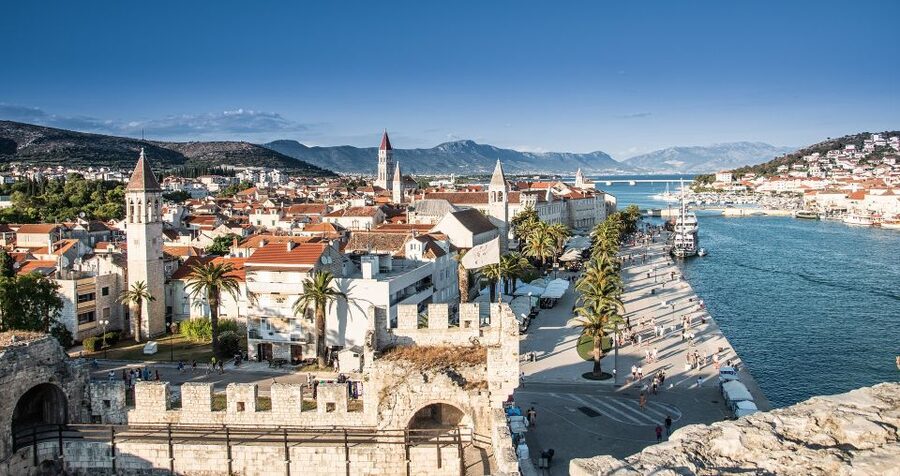 Trogir: Old Town Guided Walking Tour - Promenade Stroll And Kamerlengo Fortress: Photos Plus Context