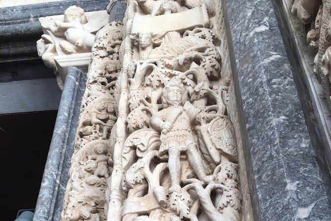 Trogir Old Town History and Monuments Private Guided Walking Tour - Town museum and Central Square: where Trogir’s layers show