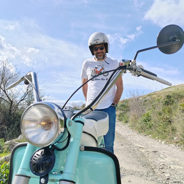 Unique vintage Tomos moped tour Split - Back to the '80s - A Tomos moped tour in Split that turns history into motion