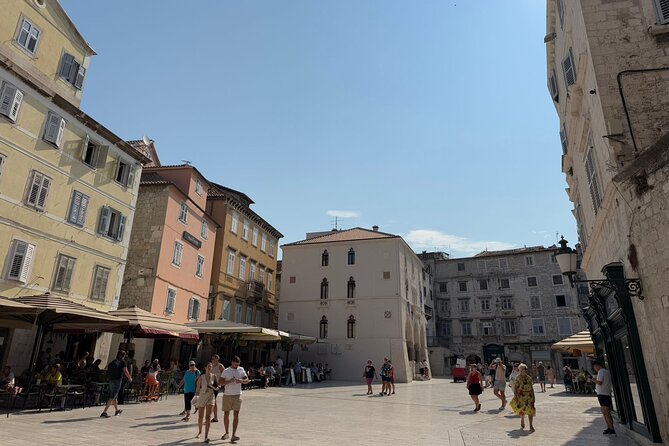 Walking Tour of Diocletian's Palace and Old town-small group - The Peristyle: The Roman Square You Can Still Read
