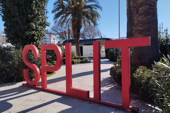 Walking tour of Split old town and craft beer tasting - Vestibulum acoustics and klapa singing: Roman space still has a job