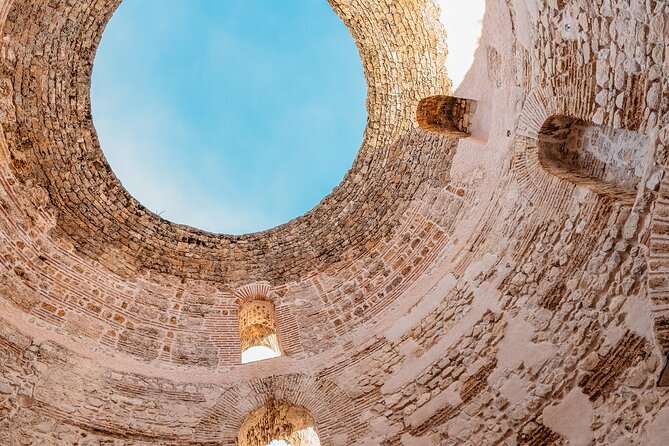 Walking tour of Split with an Art Historian - Diocletian’s Palace, explained street by street