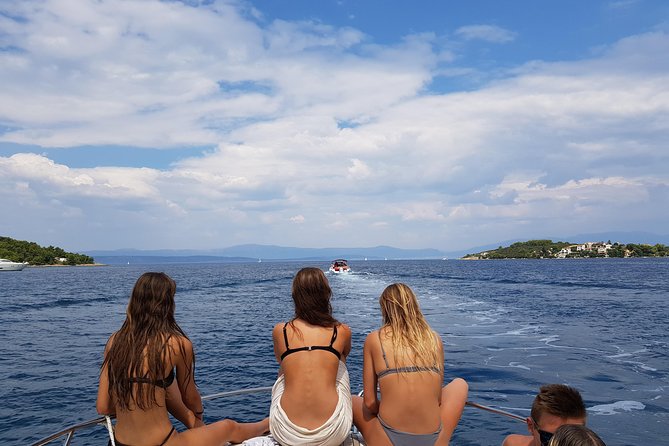 Water Taxi Ride from Split Airport to Hvar - Who This Suits Best (and Who Should Rethink It)