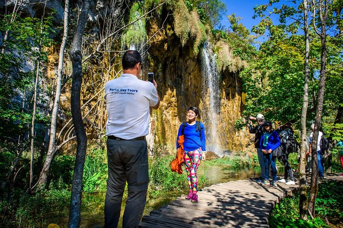 Zagreb to Split Group Transfer with Plitvice Lakes guided Tour - Plitvice Lakes: Upper Lakes to Lower Lakes, ending with Veliki Slap