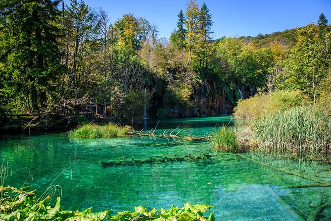 Zagreb to Split Group Transfer with Plitvice Lakes guided Tour - Zagreb pickup: easy start at Zrinjevac 2